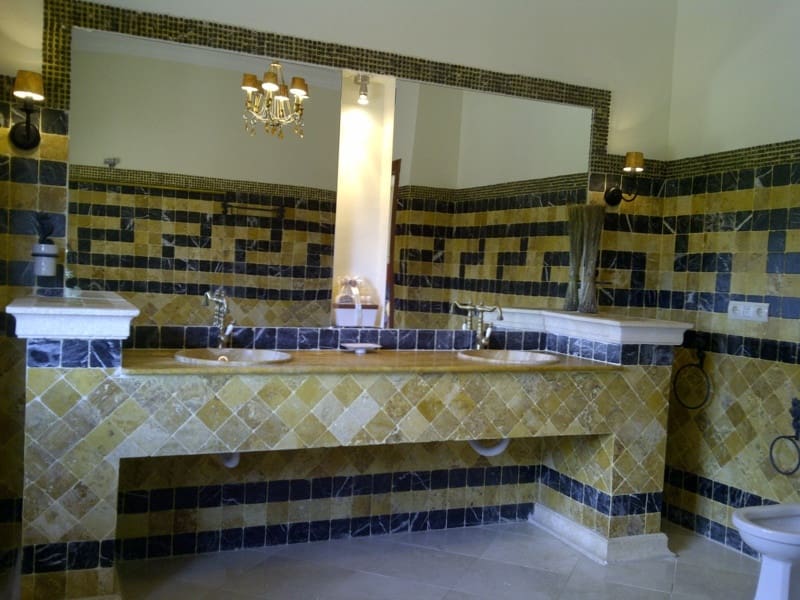 3 bedroom Villa for rent in Costalita with pool garage - € 6,000 (Ref: 8387904)