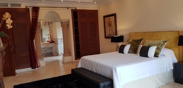 3 soverom Villa til leie i Costalita, Estepona med svømmebasseng garasje - € 6 000 (Ref: 8387904)