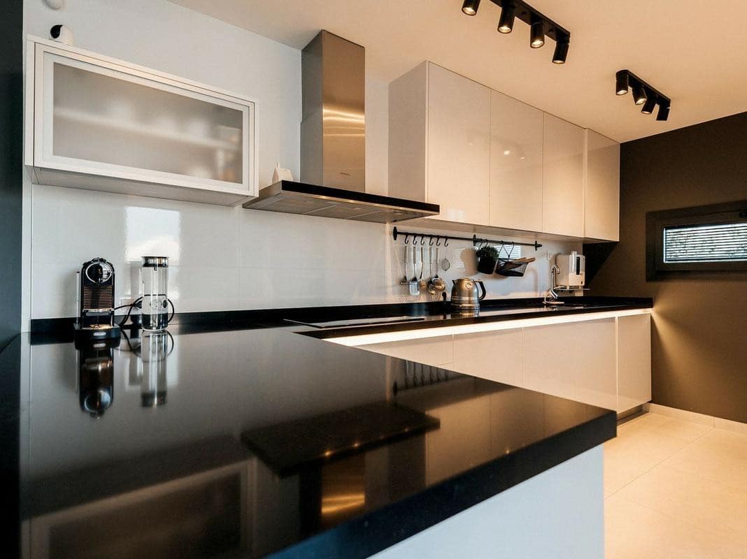 4 soveværelse Byhus til leje i Cancelada med swimmingpool garage - € 6.500 (Ref: 8398214)