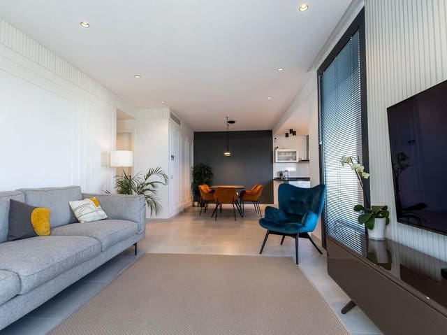4 soveværelse Byhus til leje i Cancelada, Estepona med swimmingpool garage - € 6.500 (Ref: 8398214)