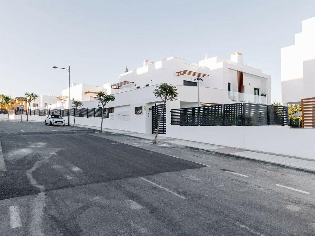 4 soveværelse Byhus til leje i Cancelada med swimmingpool garage - € 6.500 (Ref: 8398214)