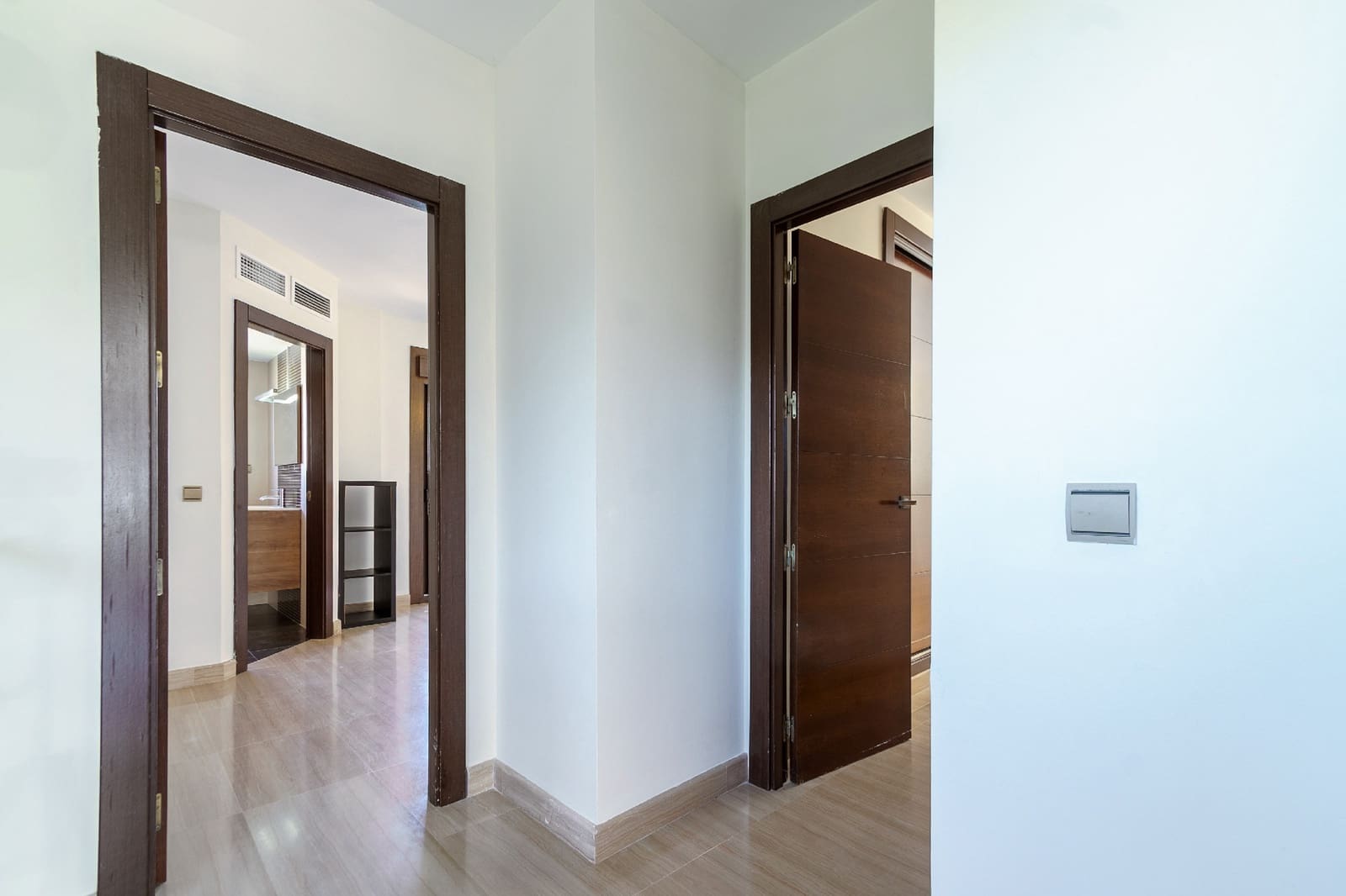 3 sovrum Villa att hyra i Riviera del Sol med pool garage - 3 800 € (Ref: 8420951)