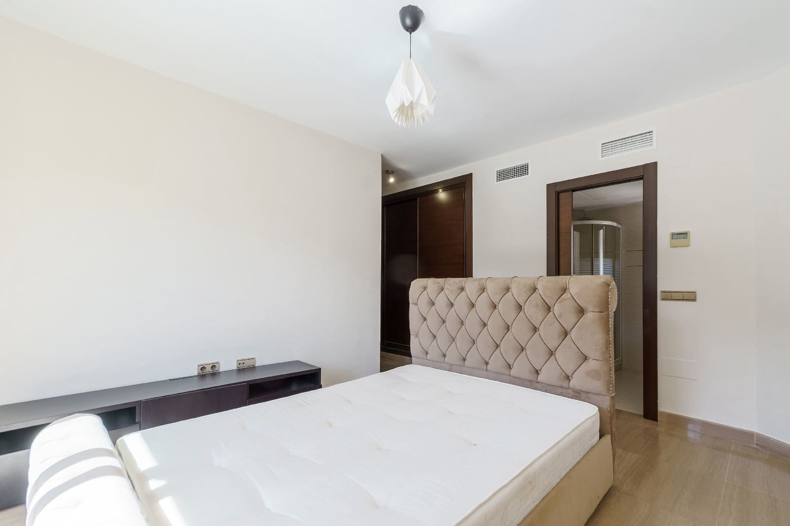 3 sovrum Villa att hyra i Riviera del Sol med pool garage - 3 800 € (Ref: 8420951)