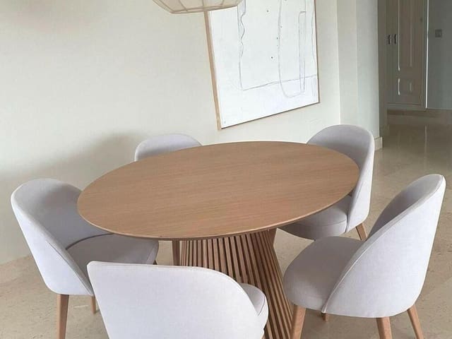 Penthouse de 3 chambres à louer à Los Arqueros - Puerto del Almendro, Benahavís avec piscine - 4 500 € (Ref: 8432190)