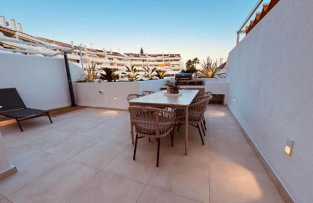 3 soverom Leilighet til salgs i Marbella med svømmebasseng garasje - € 780 000 (Ref: 8436560)