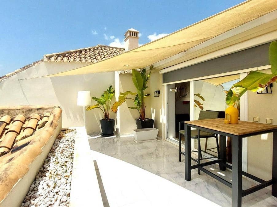 3 slaapkamer Penthouse te huur in Marbella met zwembad garage - € 6.500 (Ref: 8440157)