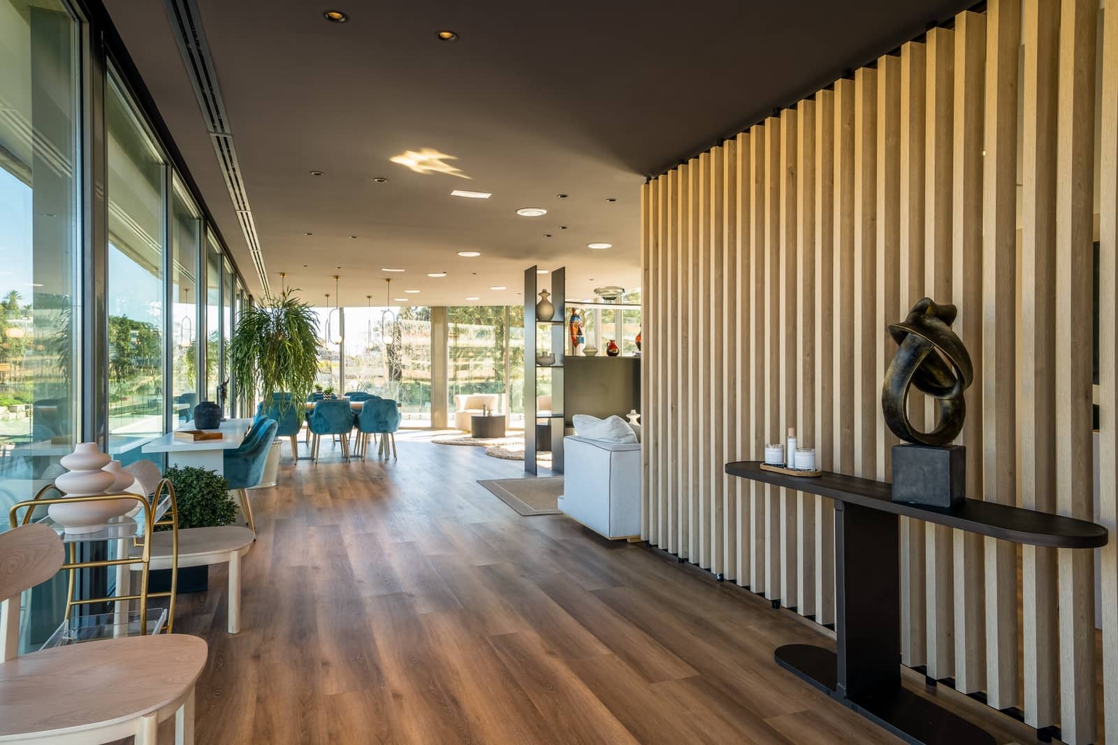 3 soveværelse Semi-Rækkehus til salg i Mijas Costa med swimmingpool garage - € 895.000 (Ref: 8441479)