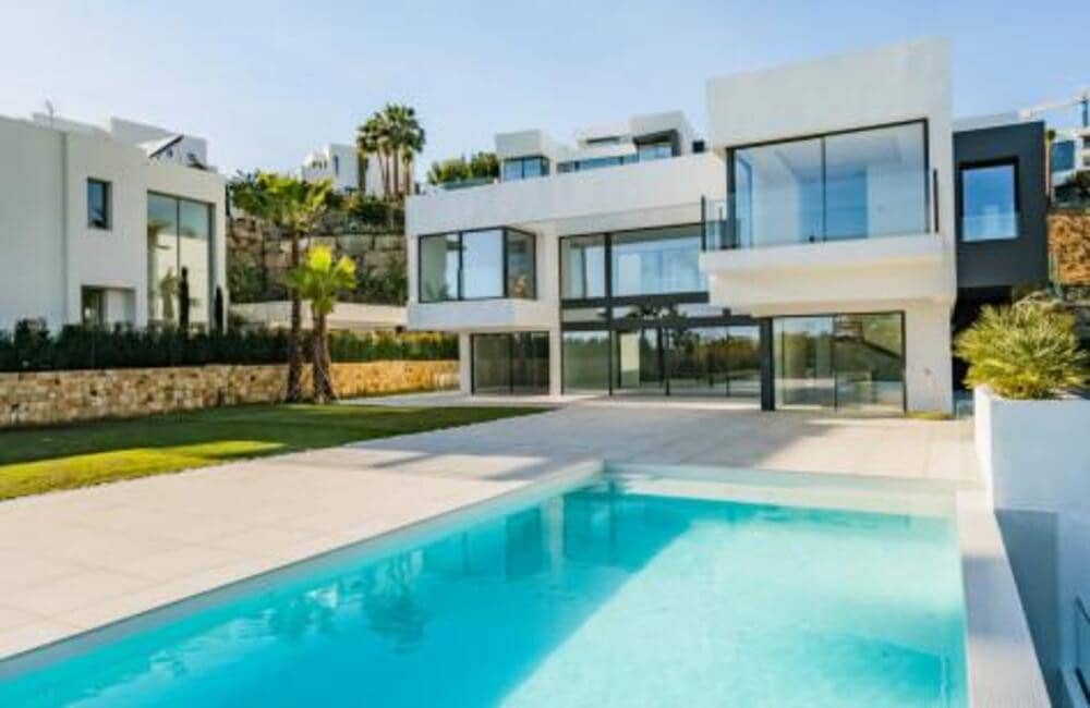 4 soveværelse Villa til leje i Benahavis med swimmingpool garage - € 17.000 (Ref: 8445138)