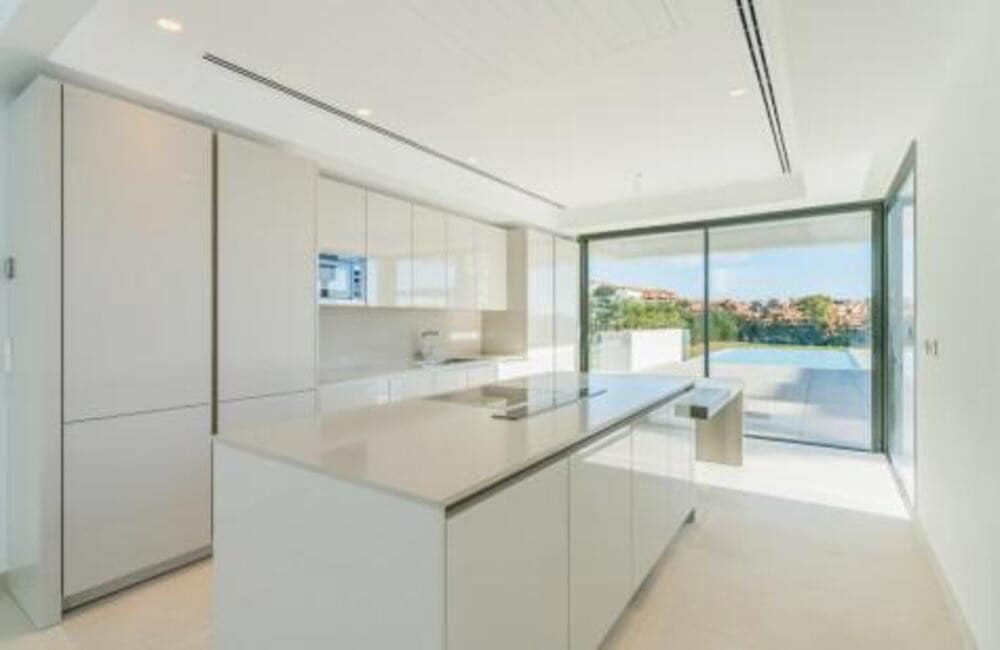 4 soveværelse Villa til leje i Benahavis med swimmingpool garage - € 17.000 (Ref: 8445138)