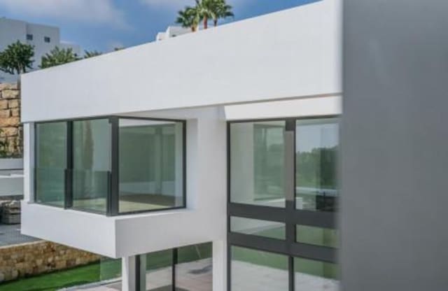 4 camera da letto Villa da affittare in El Paraíso, Benahavís con piscina garage - 17.000 € (Rif: 8445138)