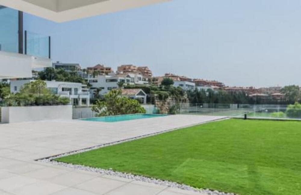 4 soveværelse Villa til leje i Benahavis med swimmingpool garage - € 17.000 (Ref: 8445138)