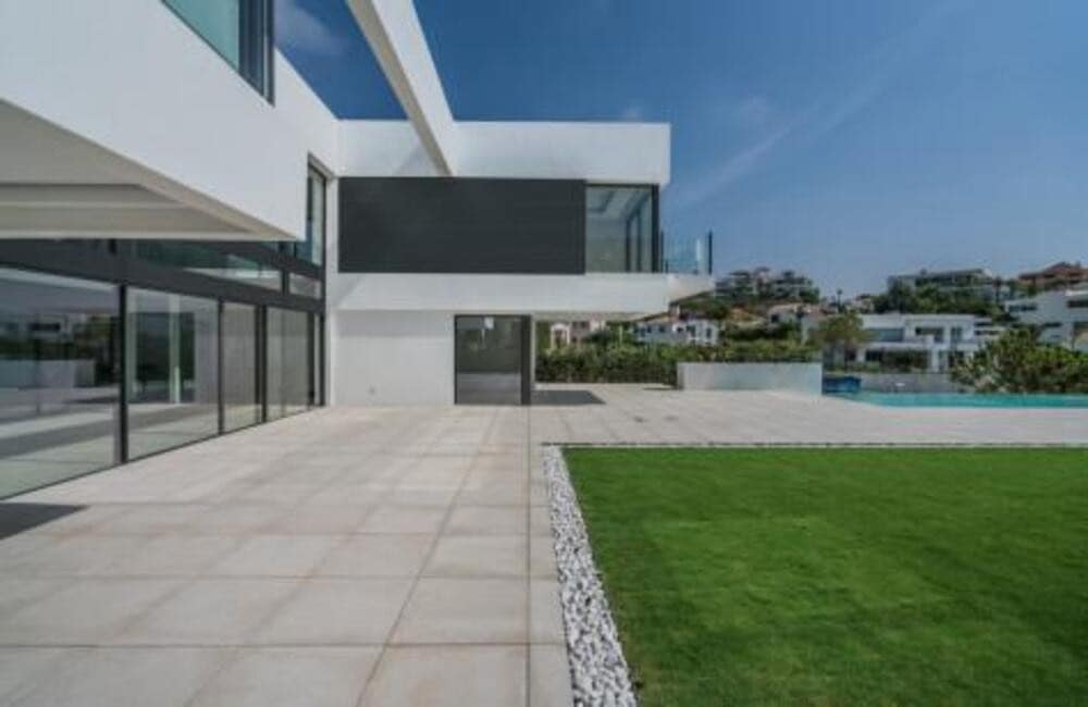 4 soveværelse Villa til leje i Benahavis med swimmingpool garage - € 17.000 (Ref: 8445138)