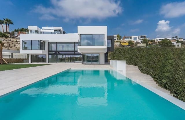 4 slaapkamer Villa te huur in El Paraíso, Benahavís met zwembad garage - € 17.000 (Ref: 8445138)