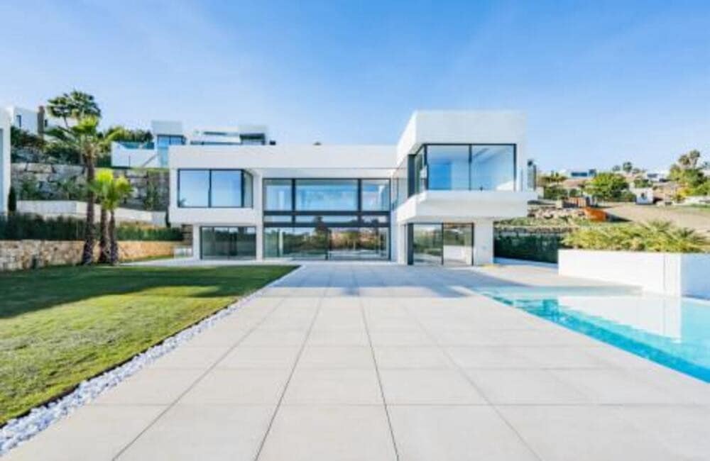 4 soverom Villa til leie i Benahavis med svømmebasseng garasje - € 17 000 (Ref: 8445138)
