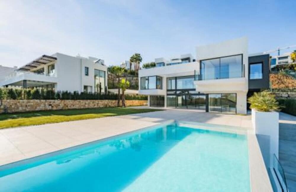 4 soverom Villa til leie i Benahavis med svømmebasseng garasje - € 17 000 (Ref: 8445138)