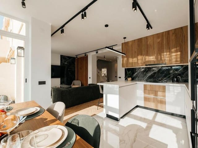 3 chambre Penthouse à vendre à La Quinta, Benahavís avec piscine garage - 729 000 € (Ref: 8445140)