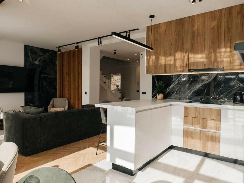 3 quarto Penthouse para venda em Benahavis com piscina garagem - 729 000 € (Ref: 8445140)