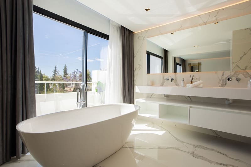 4 soveværelse Byhus til leje i Marbella - € 9.500 (Ref: 8456610)