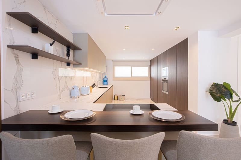 4 soveværelse Byhus til leje i Marbella - € 9.500 (Ref: 8456610)