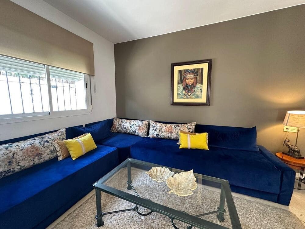 4 soverom Kjedet enebolig til salgs i Marbella med svømmebasseng garasje - € 1 250 000 (Ref: 8473429)