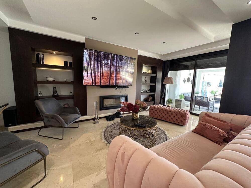 4 soverom Kjedet enebolig til salgs i Marbella med svømmebasseng garasje - € 1 250 000 (Ref: 8473429)