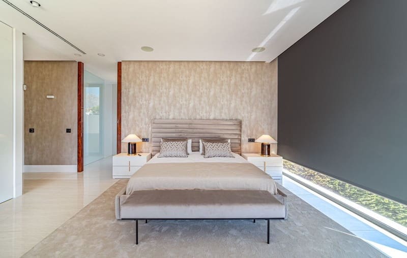 6 soveværelse Villa til leje i Nueva Andalucia med swimmingpool garage - € 21.000 (Ref: 8481755)