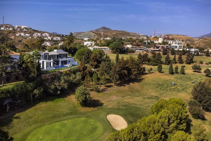4 slaapkamer Villa te koop in Benahavis met zwembad garage - € 3.000.000 (Ref: 8484269)