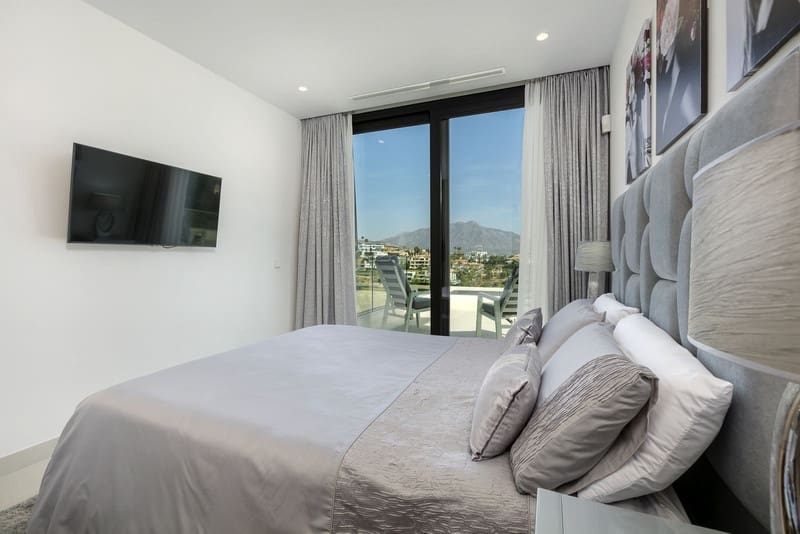 4 slaapkamer Villa te koop in Benahavis met zwembad garage - € 3.000.000 (Ref: 8484269)