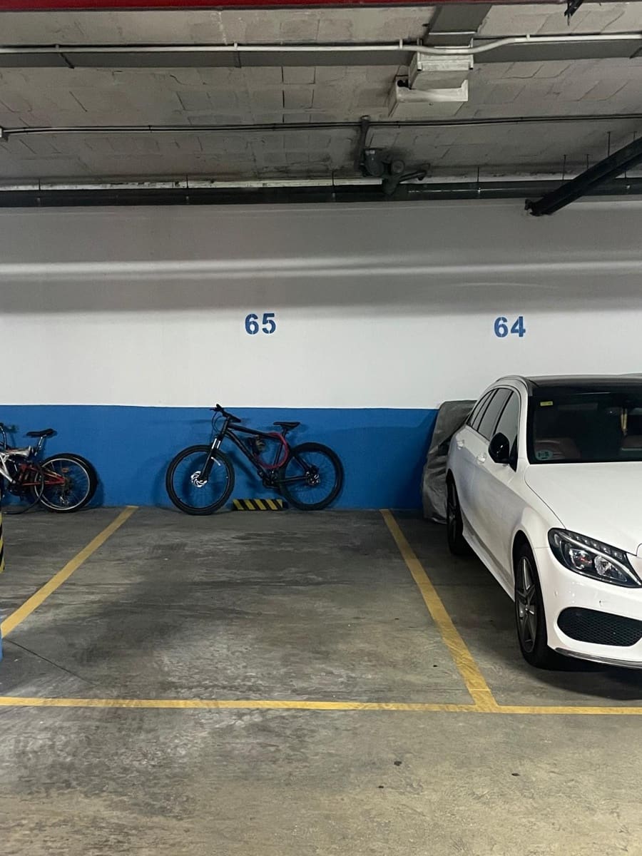 3 makuuhuone Huoneisto myytävänä paikassa San Pedro de Alcantara mukana uima-altaan 
autotalli - 650 000 € (Ref: 8505399)