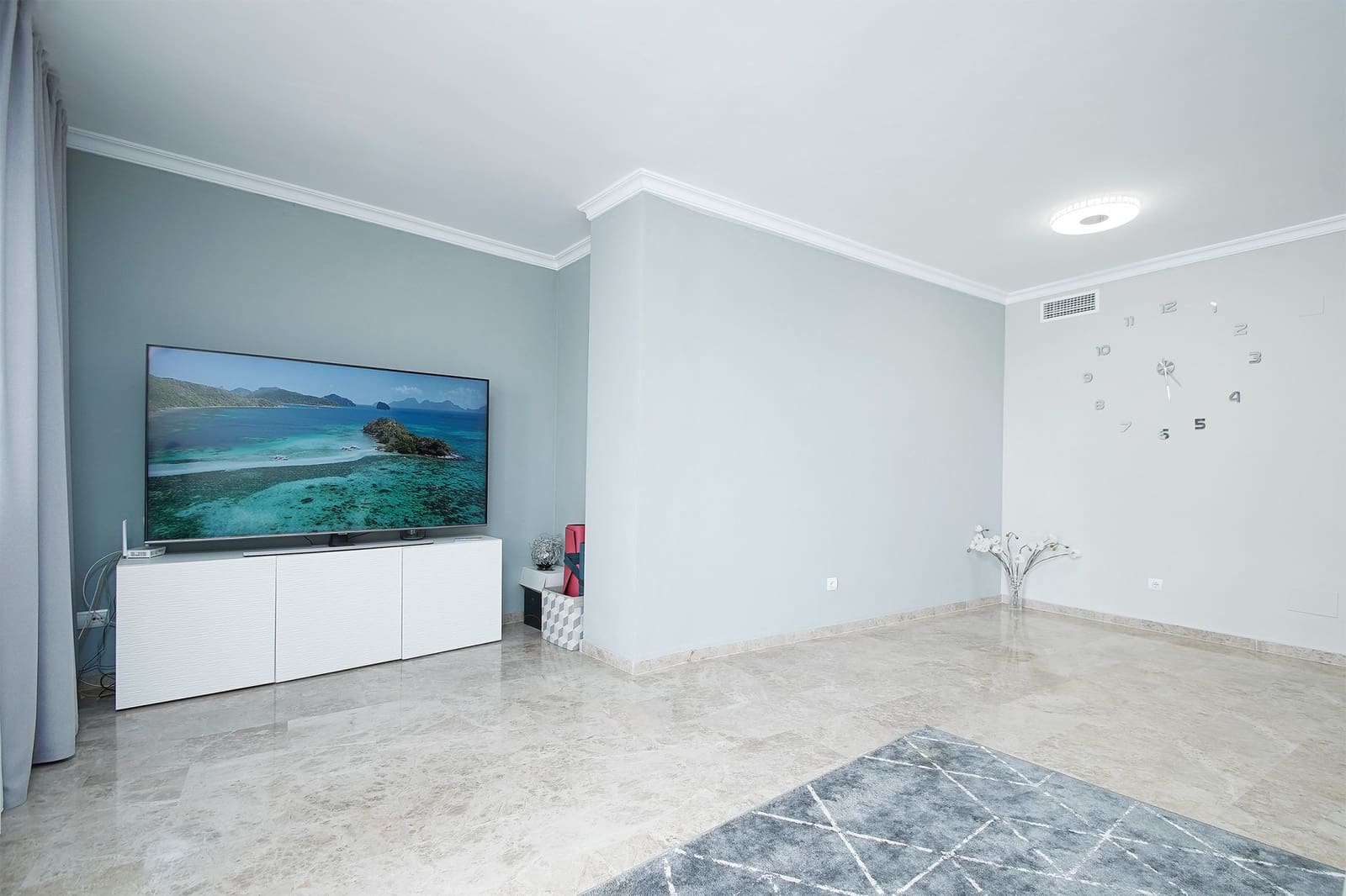 3 makuuhuone Huoneisto myytävänä paikassa San Pedro de Alcantara mukana uima-altaan 
autotalli - 650 000 € (Ref: 8505399)