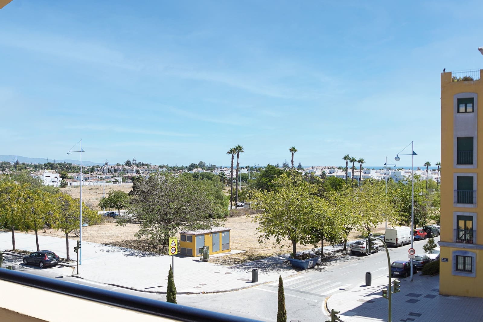 3 makuuhuone Huoneisto myytävänä paikassa San Pedro de Alcantara mukana uima-altaan 
autotalli - 650 000 € (Ref: 8505399)