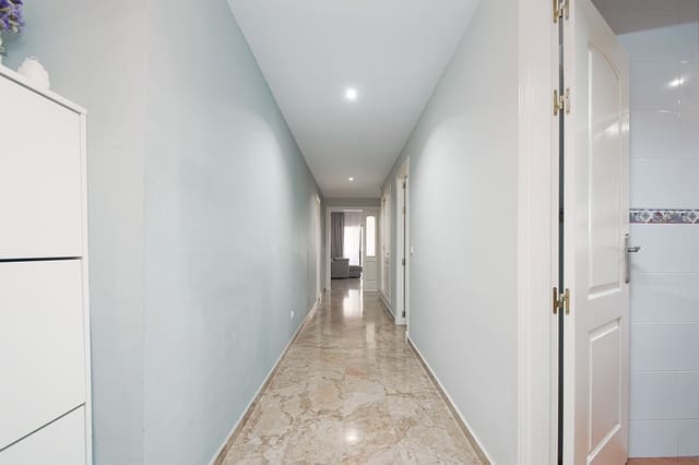 3 quarto Apartamento para venda em Nueva Alcántara, Marbella com piscina garagem - 750 000 € (Ref: 8505399)