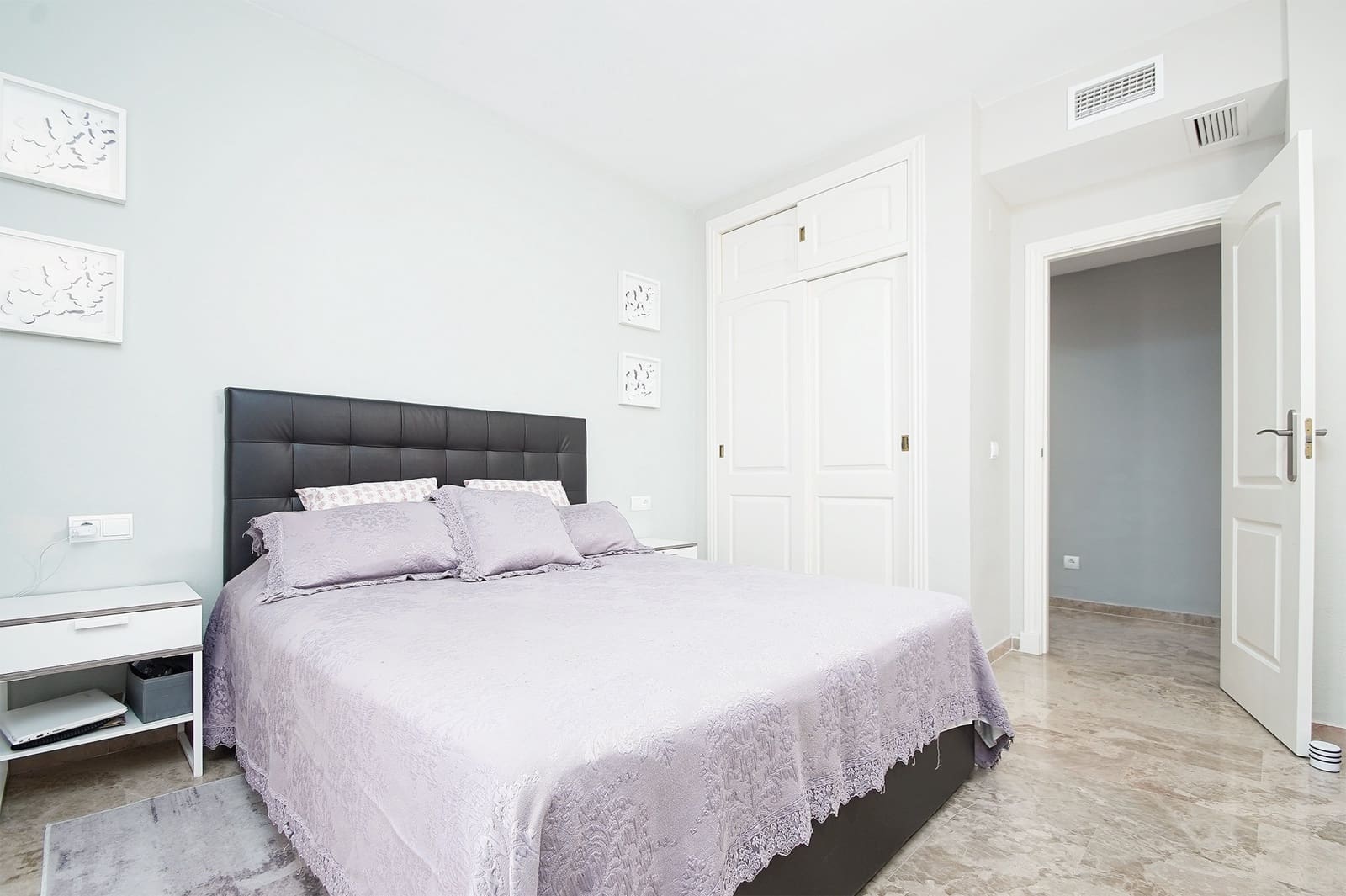 3 quarto Apartamento para venda em San Pedro de Alcantara com piscina garagem - 750 000 € (Ref: 8505399)