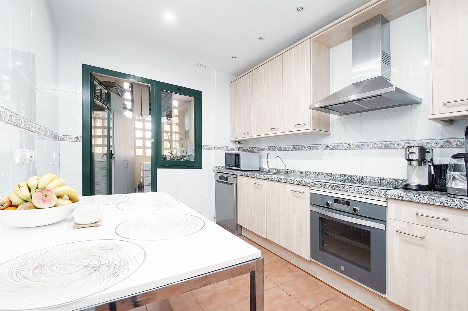 3 quarto Apartamento para venda em San Pedro de Alcantara com piscina garagem - 750 000 € (Ref: 8505399)