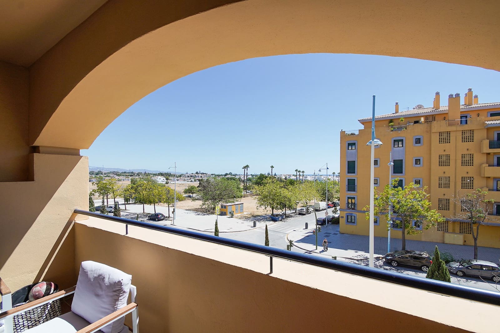 3 quarto Apartamento para venda em San Pedro de Alcantara com piscina garagem - 750 000 € (Ref: 8505399)