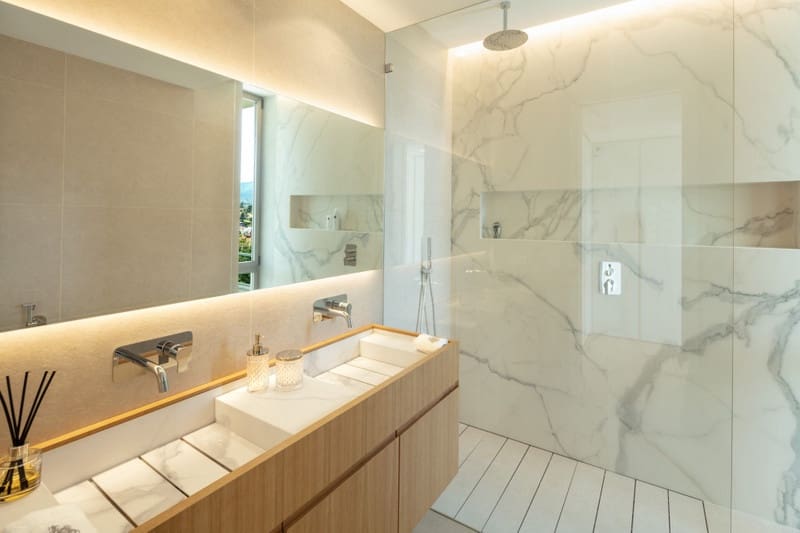 Villa/Maison de 4 chambres à louer à Nueva Andalucia avec piscine garage - 15 000 € (Ref: 8514071)