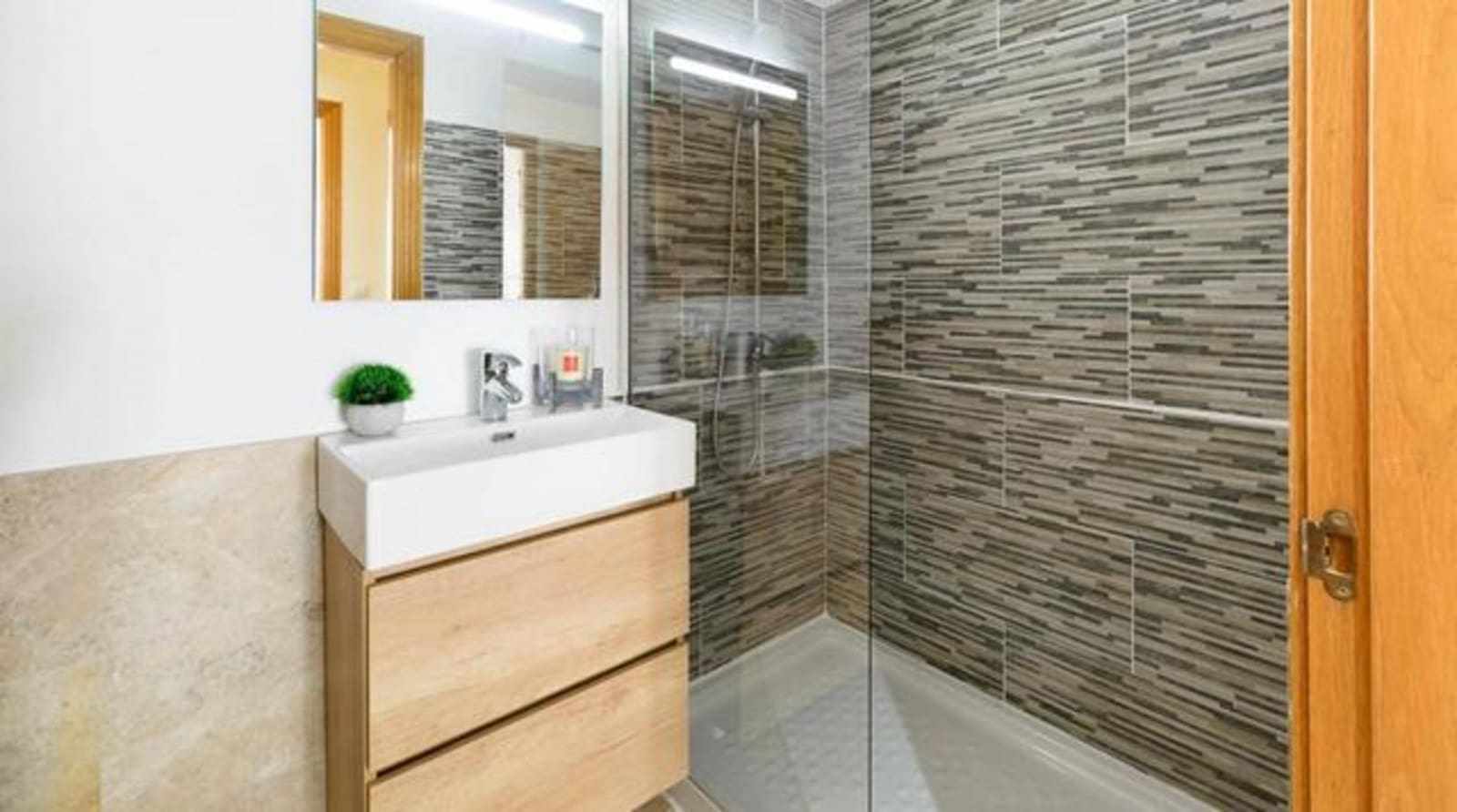 3 soverom Penthouse til salgs i Marbella med svømmebasseng garasje - € 795 000 (Ref: 8526371)