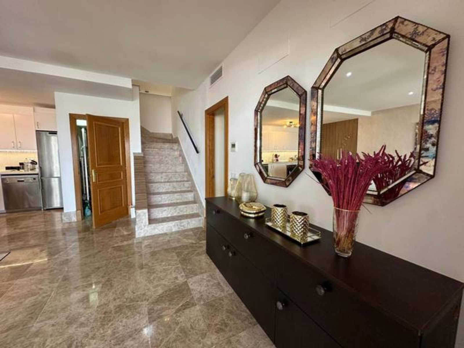 3 soveværelse Penthouse til salg i Marbella med swimmingpool garage - € 795.000 (Ref: 8526371)
