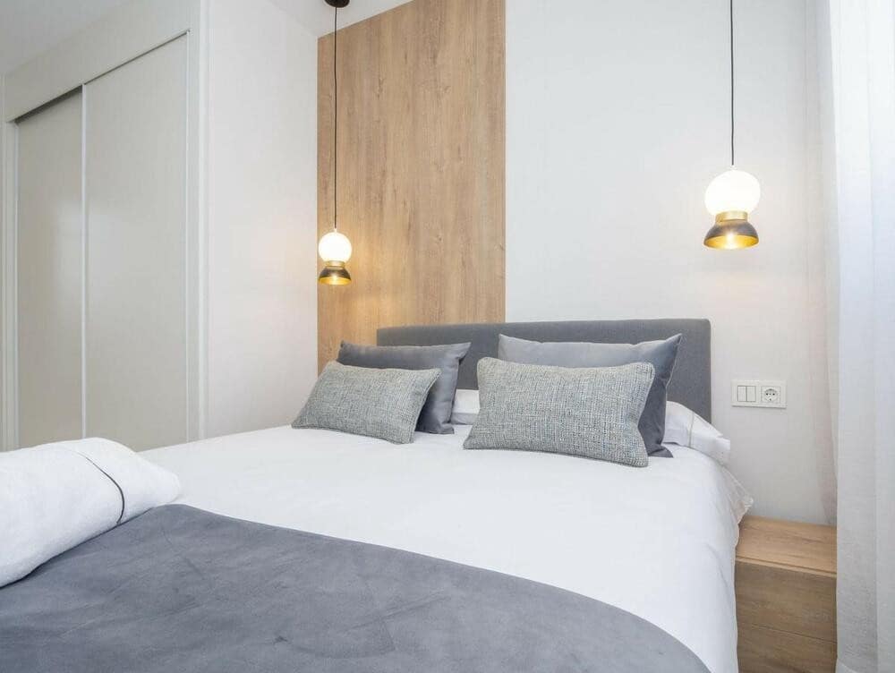 4 soveværelse Byhus til leje i Marbella med swimmingpool garage - € 4.200 (Ref: 8531567)