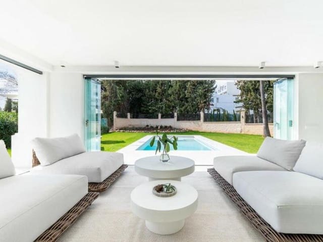 4 soveværelse Villa til salg i Los Naranjos, Marbella med swimmingpool garage - € 2.950.000 (Ref: 8536142)