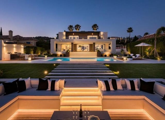 6 soveværelse Villa til leje i La Dama de Noche - La Alzambra, Marbella med swimmingpool garage - € 25.000 (Ref: 8544413)