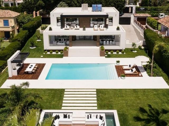 6 bedroom Villa for rent in La Dama de Noche - La Alzambra, Marbella with pool garage - € 25,000 (Ref: 8544413)