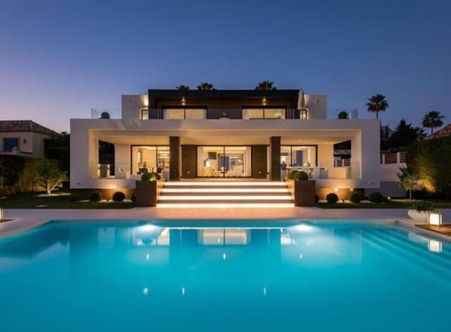 6 bedroom Villa for rent in La Dama de Noche - La Alzambra, Marbella with pool garage - € 25,000 (Ref: 8544413)