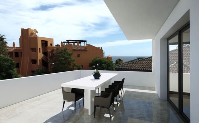 Chalet de 4 habitaciones en Guadalobón, Estepona en venta con piscina garaje - 1.495.000 € (Ref: 8559289)