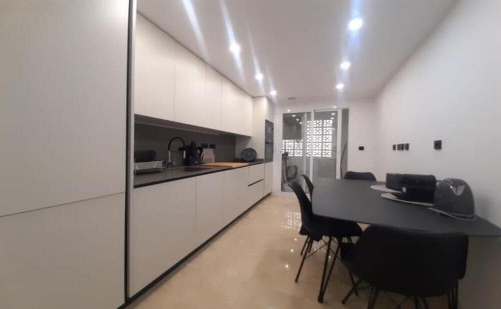 3 bedroom Apartment for rent in Marbella with pool garage - € 3,150 (Ref: 8561036)