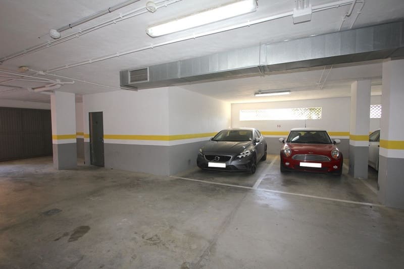 3 soverom Leilighet til salgs i Monte Halcones med svømmebasseng garasje - € 995 000 (Ref: 8564376)