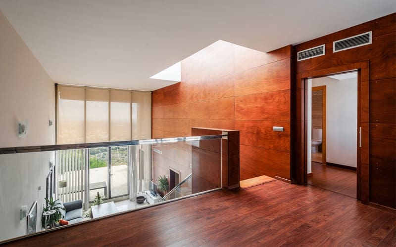 3 quarto Moradia Geminada para venda em Benahavis com piscina garagem - 795 000 € (Ref: 8564377)