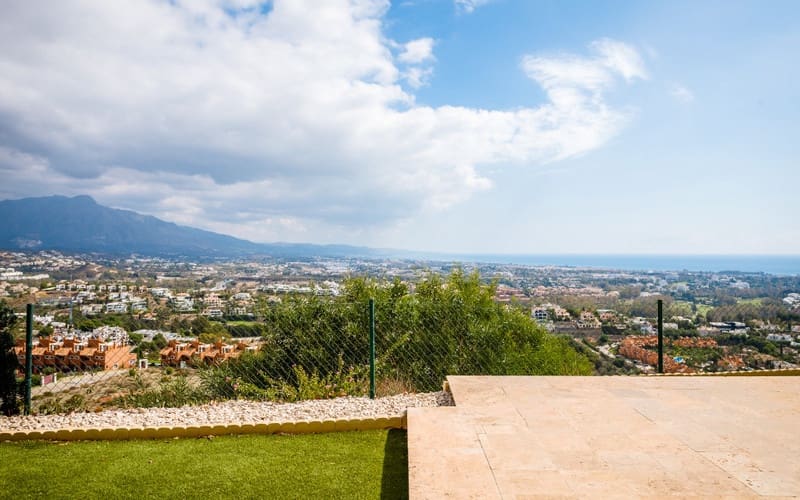 3 soveværelse Semi-Rækkehus til salg i Benahavis med swimmingpool garage - € 795.000 (Ref: 8564377)