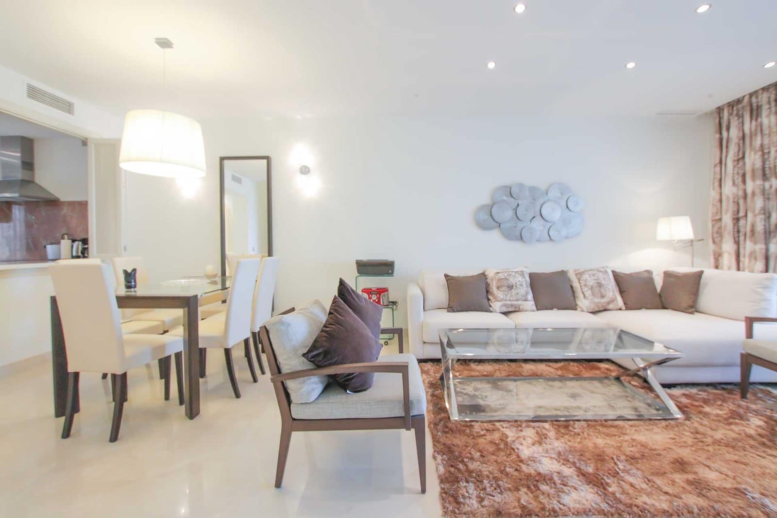 3 sypialnia Dom na sprzedaż w Benahavis z basenem garażem - 769 000 € (Ref: 8567691)