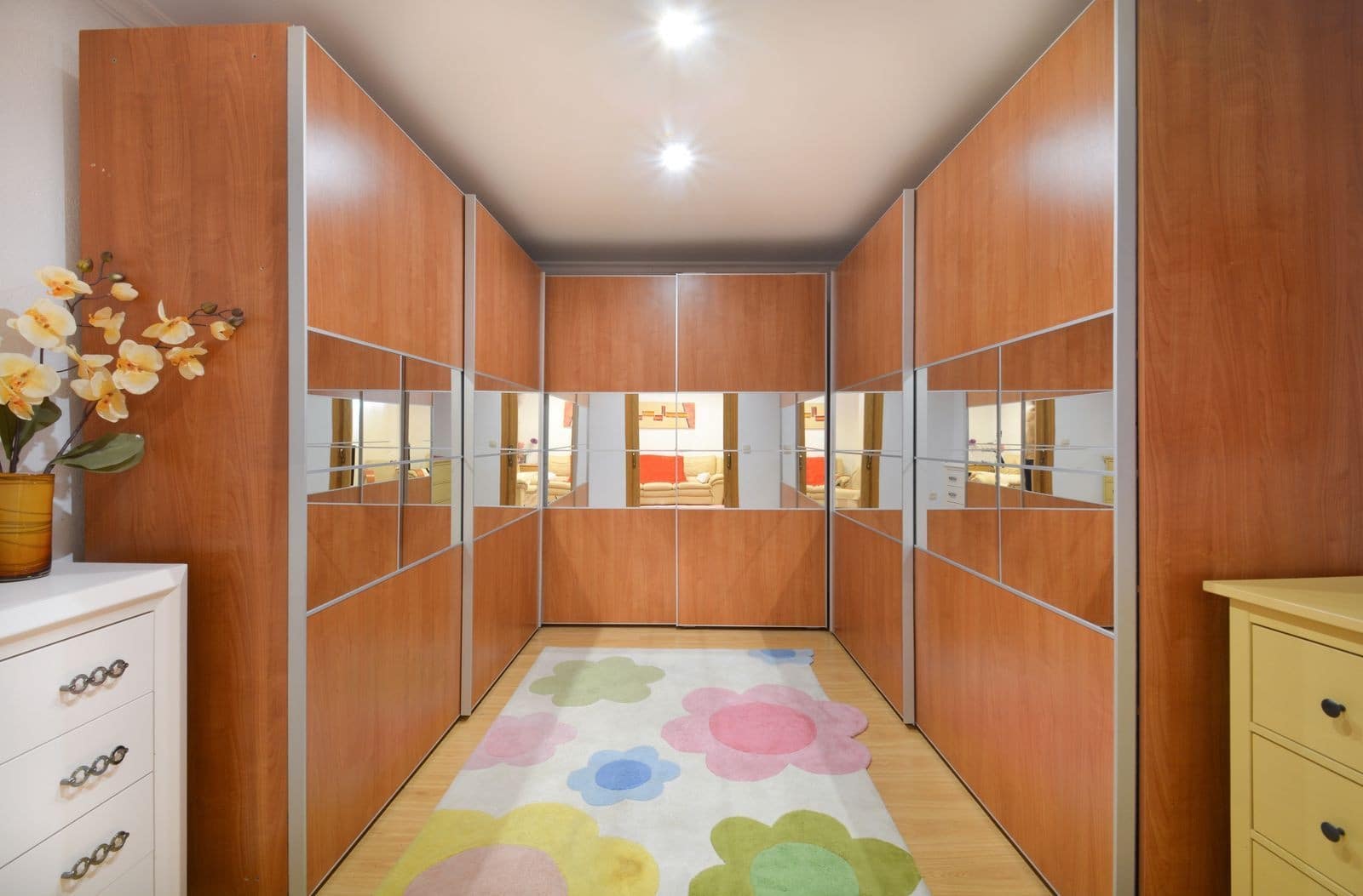 6 soveværelse Semi-Rækkehus til salg i Marbella med swimmingpool garage - € 990.000 (Ref: 8567692)